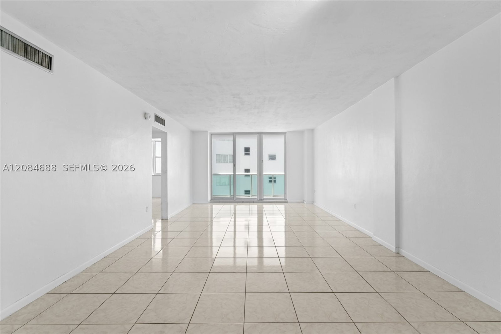 Real estate property located at 5001 Collins Ave #5E, Miami-dade, 0he Carriage Club South C, Miami Beach, FL