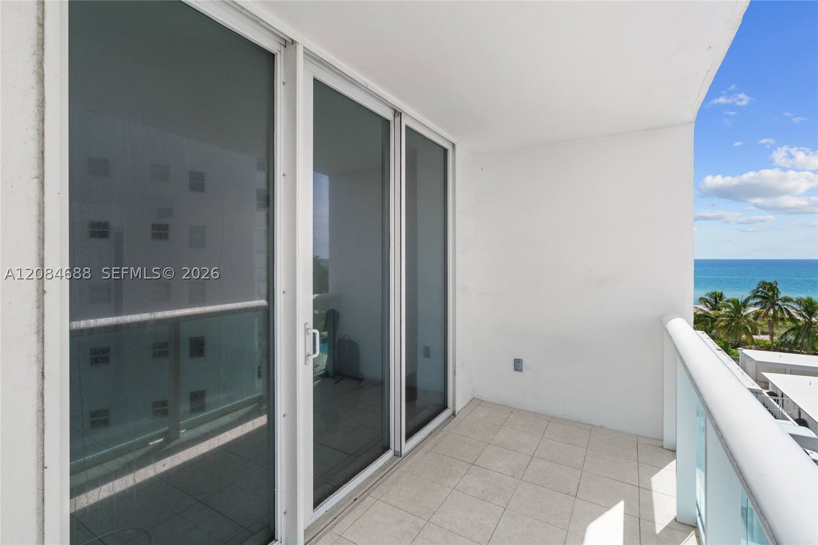 Real estate property located at 5001 Collins Ave #5E, Miami-dade, 0he Carriage Club South C, Miami Beach, FL