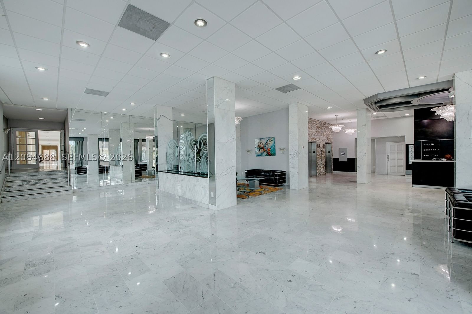 Real estate property located at 5001 Collins Ave #5E, Miami-dade, 0he Carriage Club South C, Miami Beach, FL