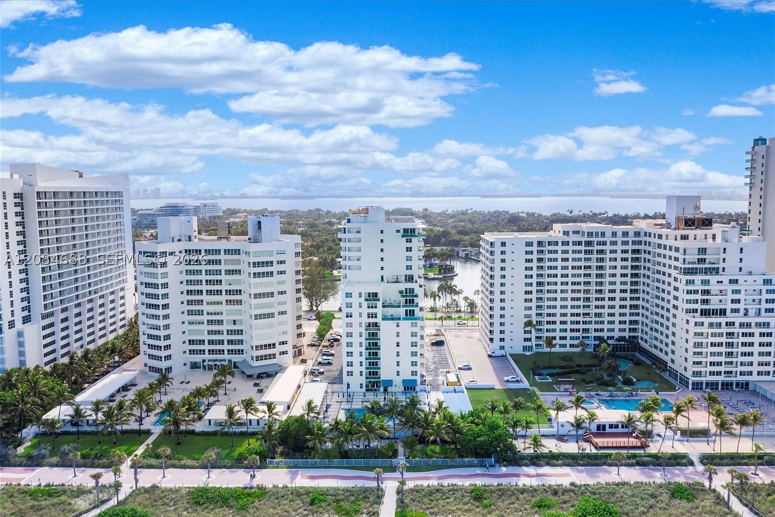 Real estate property located at 5001 Collins Ave #5E, Miami-dade, 0he Carriage Club South C, Miami Beach, FL