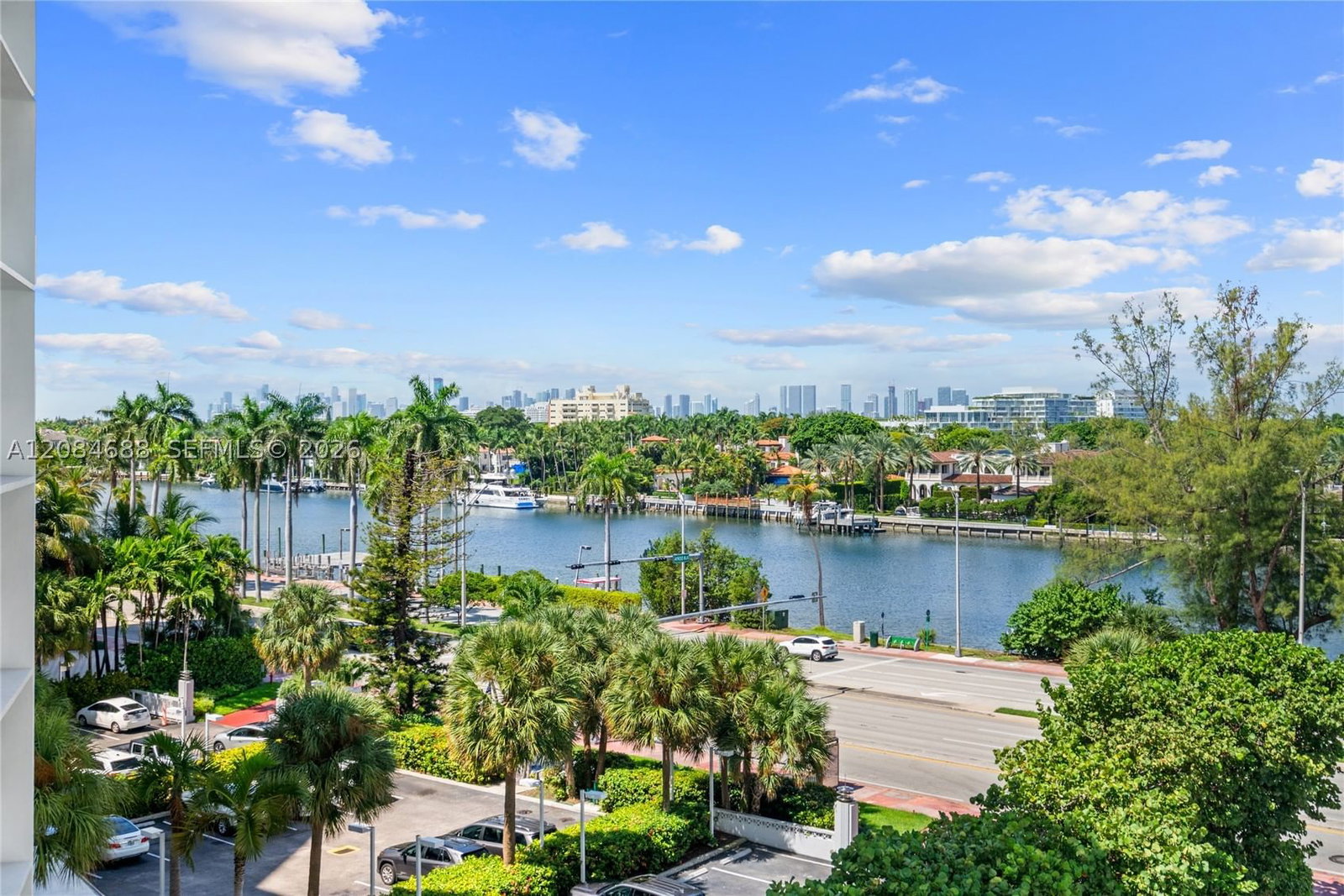 Real estate property located at 5001 Collins Ave #5E, Miami-dade, 0he Carriage Club South C, Miami Beach, FL