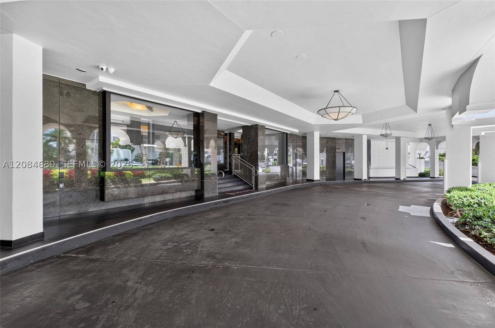 Real estate property located at 5660 Collins Ave #6D, Miami-dade, Fifty Six-sixty Collins A, Miami Beach, FL