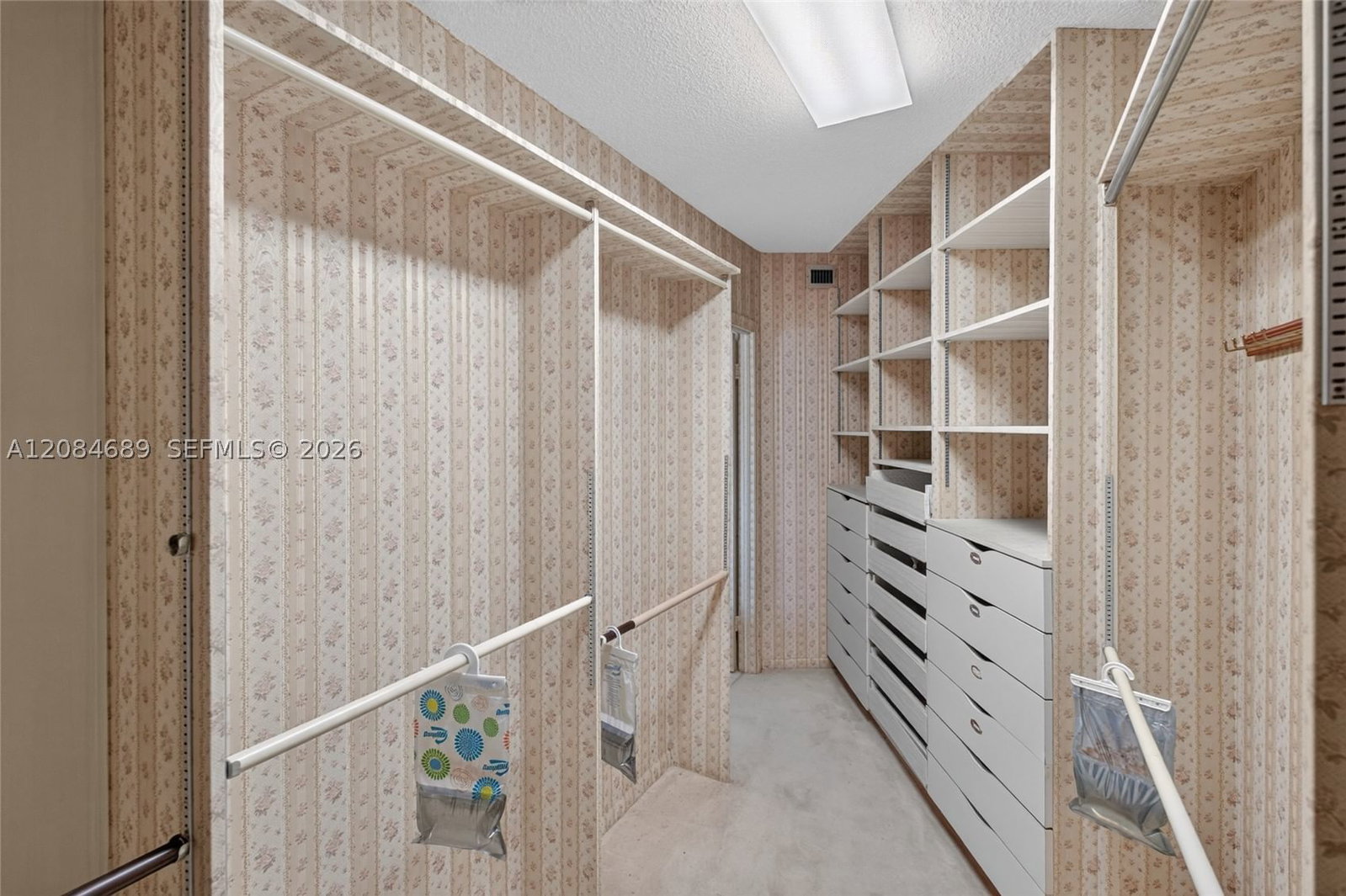 Real estate property located at 5660 Collins Ave #6D, Miami-dade, Fifty Six-sixty Collins A, Miami Beach, FL