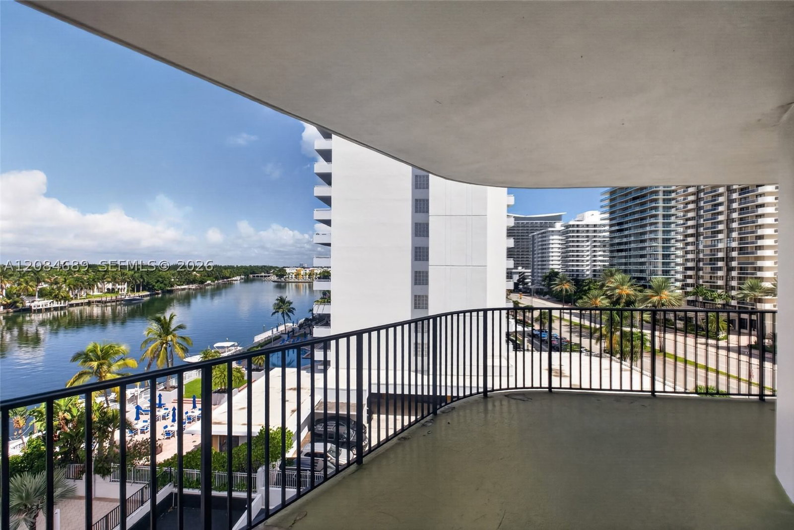 Real estate property located at 5660 Collins Ave #6D, Miami-dade, Fifty Six-sixty Collins A, Miami Beach, FL