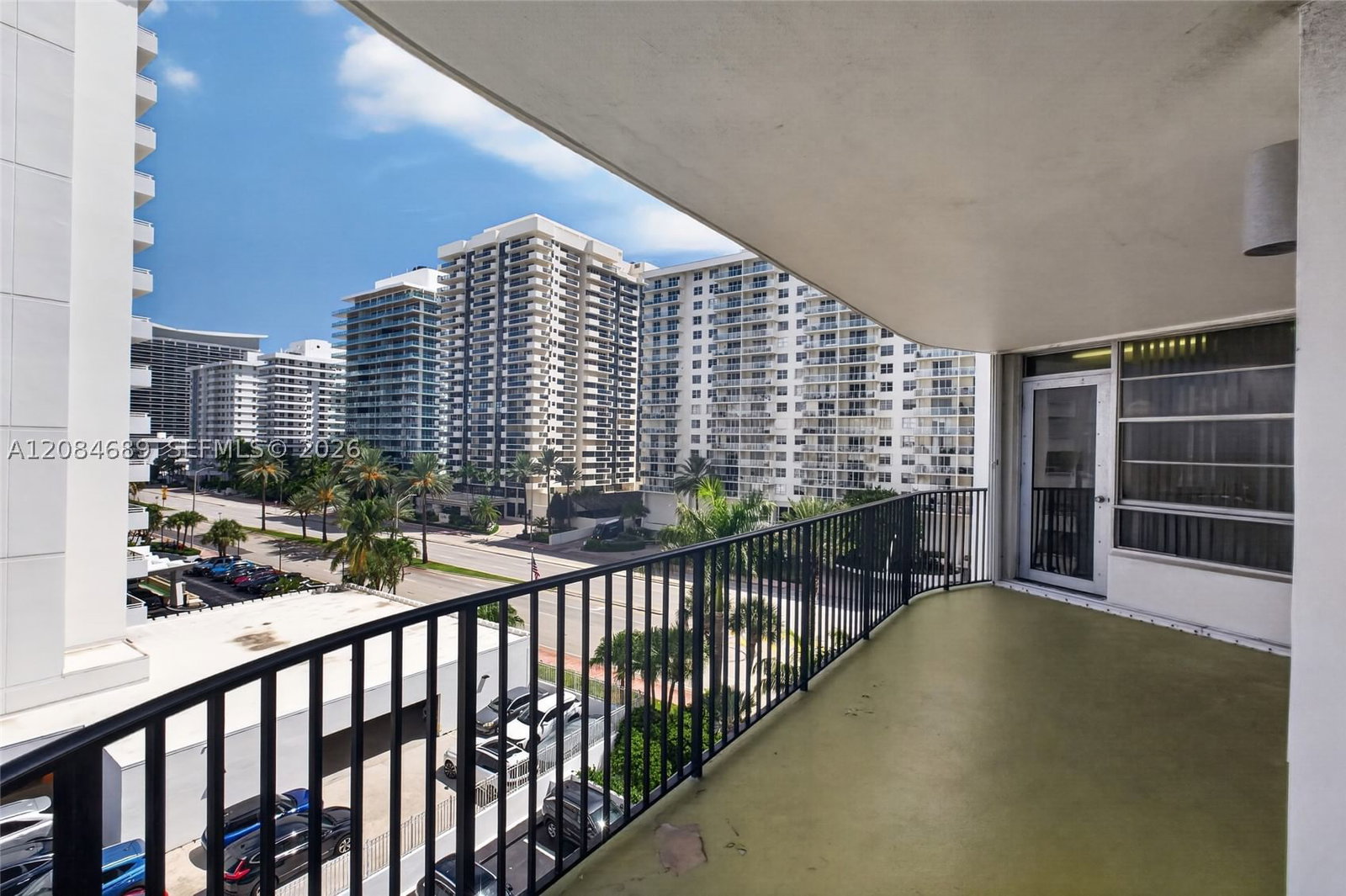 Real estate property located at 5660 Collins Ave #6D, Miami-dade, Fifty Six-sixty Collins A, Miami Beach, FL