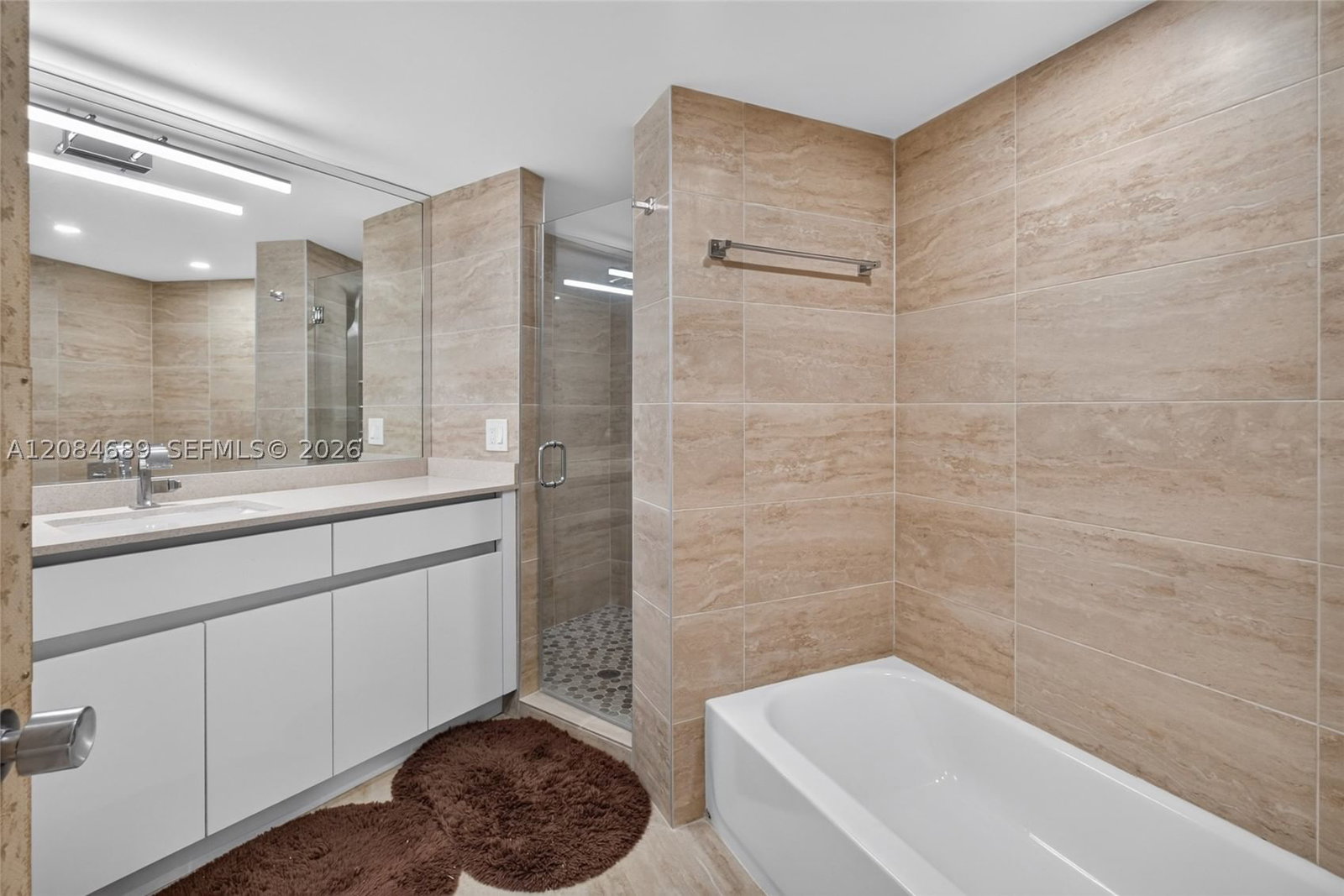 Real estate property located at 5660 Collins Ave #6D, Miami-dade, Fifty Six-sixty Collins A, Miami Beach, FL