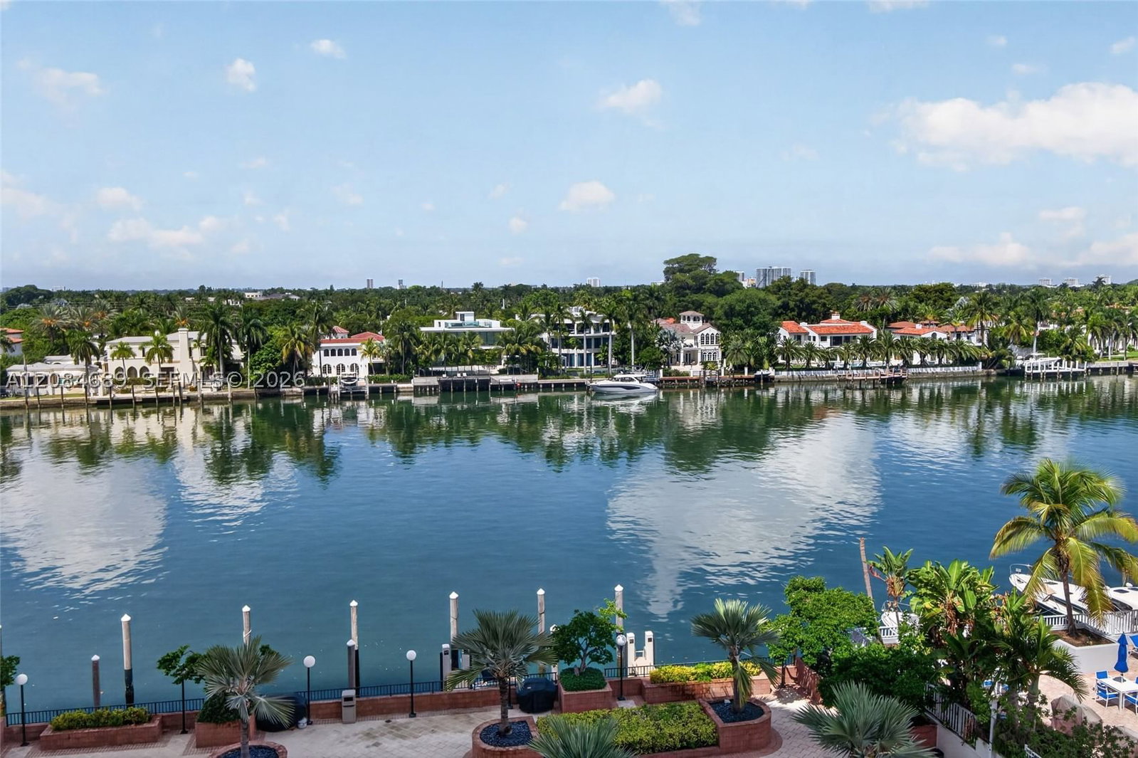 Real estate property located at 5660 Collins Ave #6D, Miami-dade, Fifty Six-sixty Collins A, Miami Beach, FL