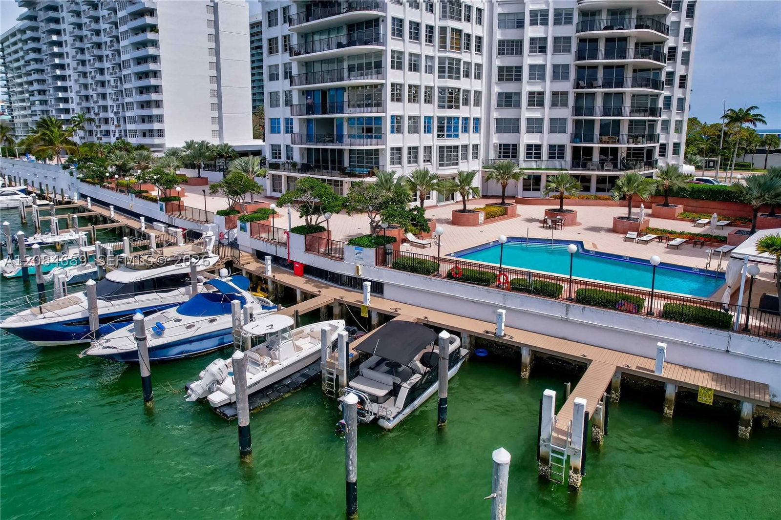 Real estate property located at 5660 Collins Ave #6D, Miami-dade, Fifty Six-sixty Collins A, Miami Beach, FL