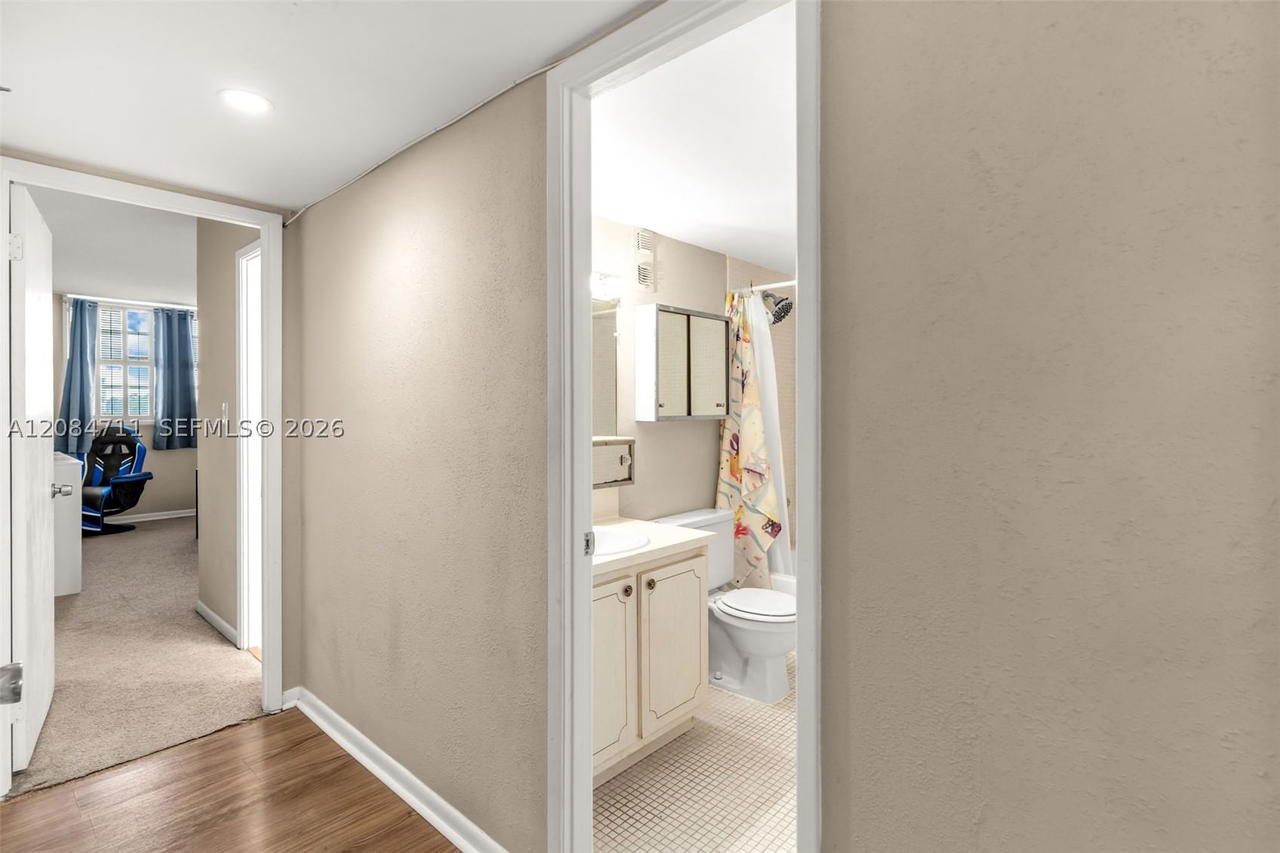 Real estate property located at 1700 191st St #508, Miami-dade, Jade Winds Grp Easter Lil, Miami, FL