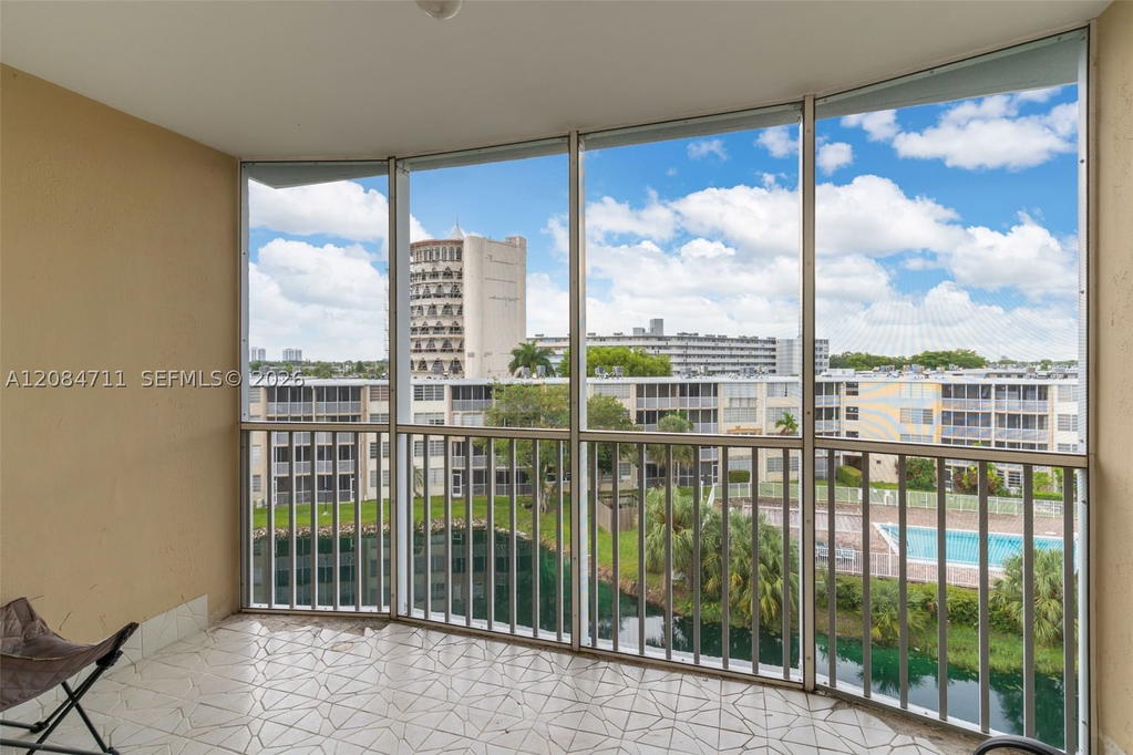 Real estate property located at 1700 191st St #508, Miami-dade, Jade Winds Grp Easter Lil, Miami, FL