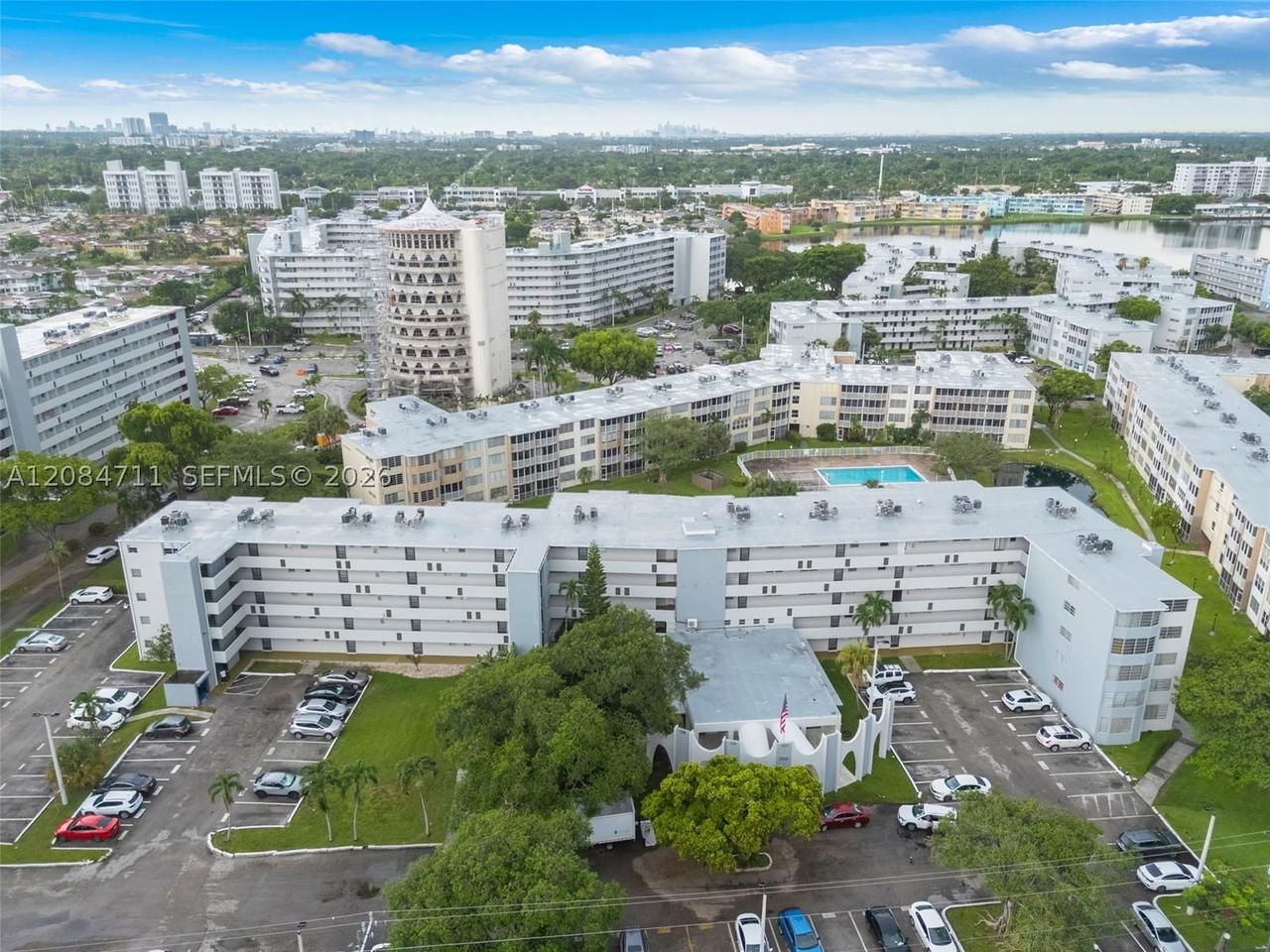 Real estate property located at 1700 191st St #508, Miami-dade, Jade Winds Grp Easter Lil, Miami, FL