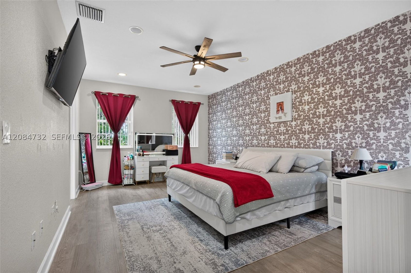 Real estate property located at 628 147th Ter, Broward, Cobblestone, Pembroke Pines, FL