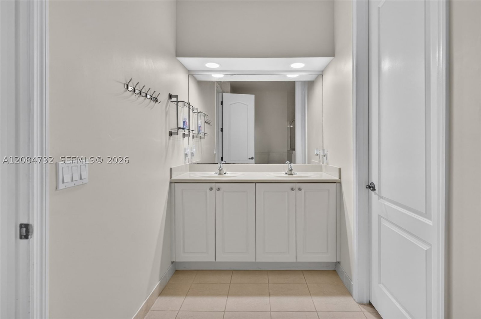 Real estate property located at 628 147th Ter, Broward, Cobblestone, Pembroke Pines, FL