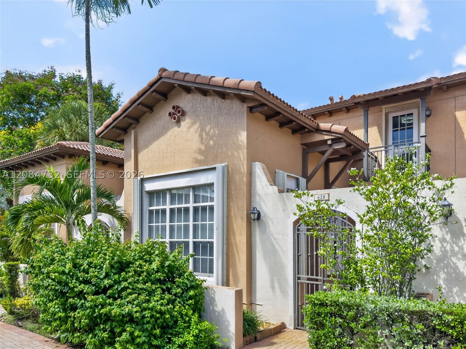 Real estate property located at 628 147th Ter, Broward, Cobblestone, Pembroke Pines, FL