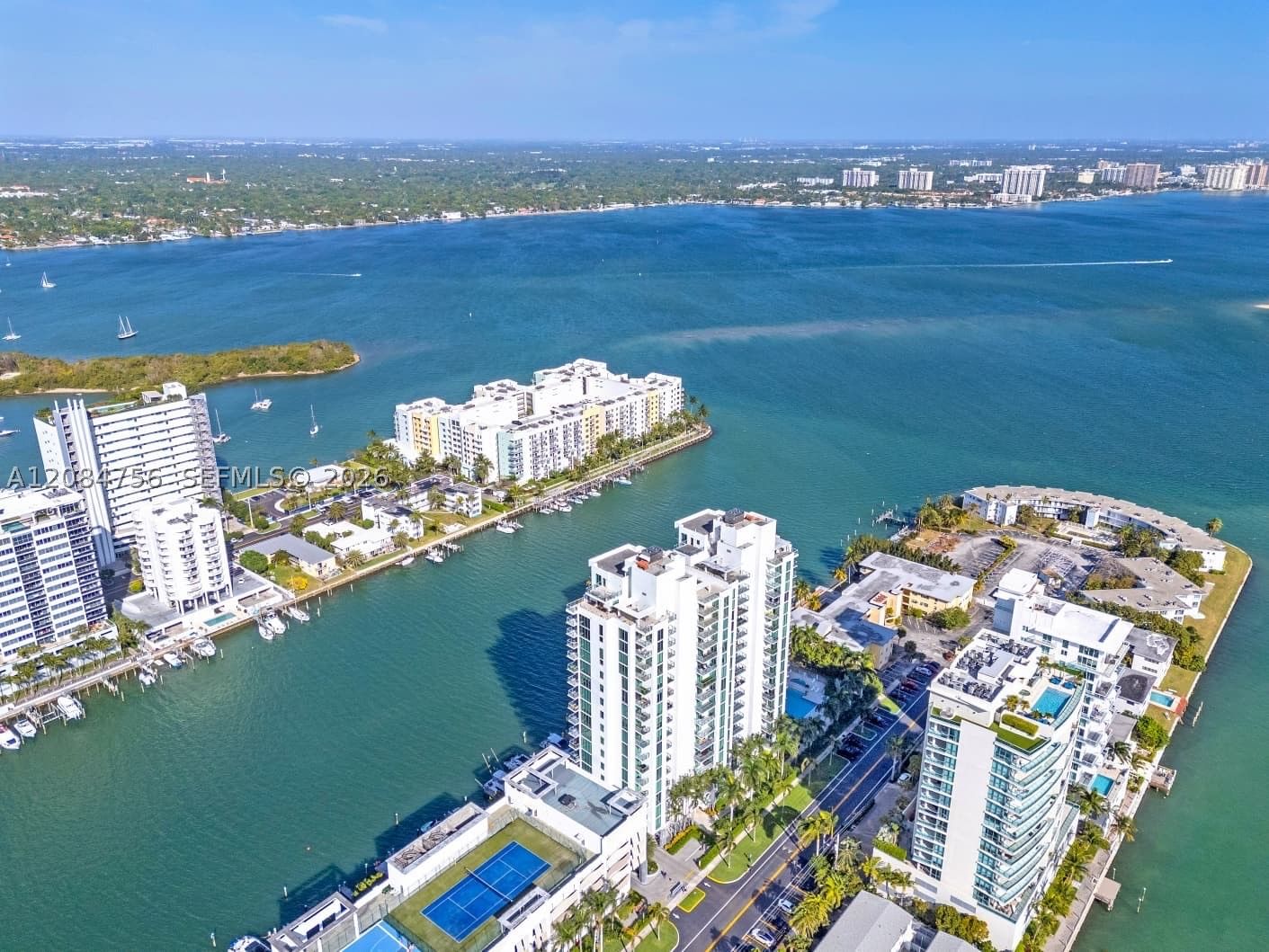 Real estate property located at 7928 East Dr #604, Miami-dade, Eloquence On The Bay Cond, North Bay Village, FL