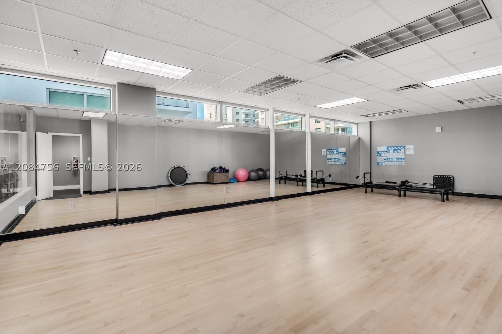 Real estate property located at 7928 East Dr #604, Miami-dade, Eloquence On The Bay Cond, North Bay Village, FL