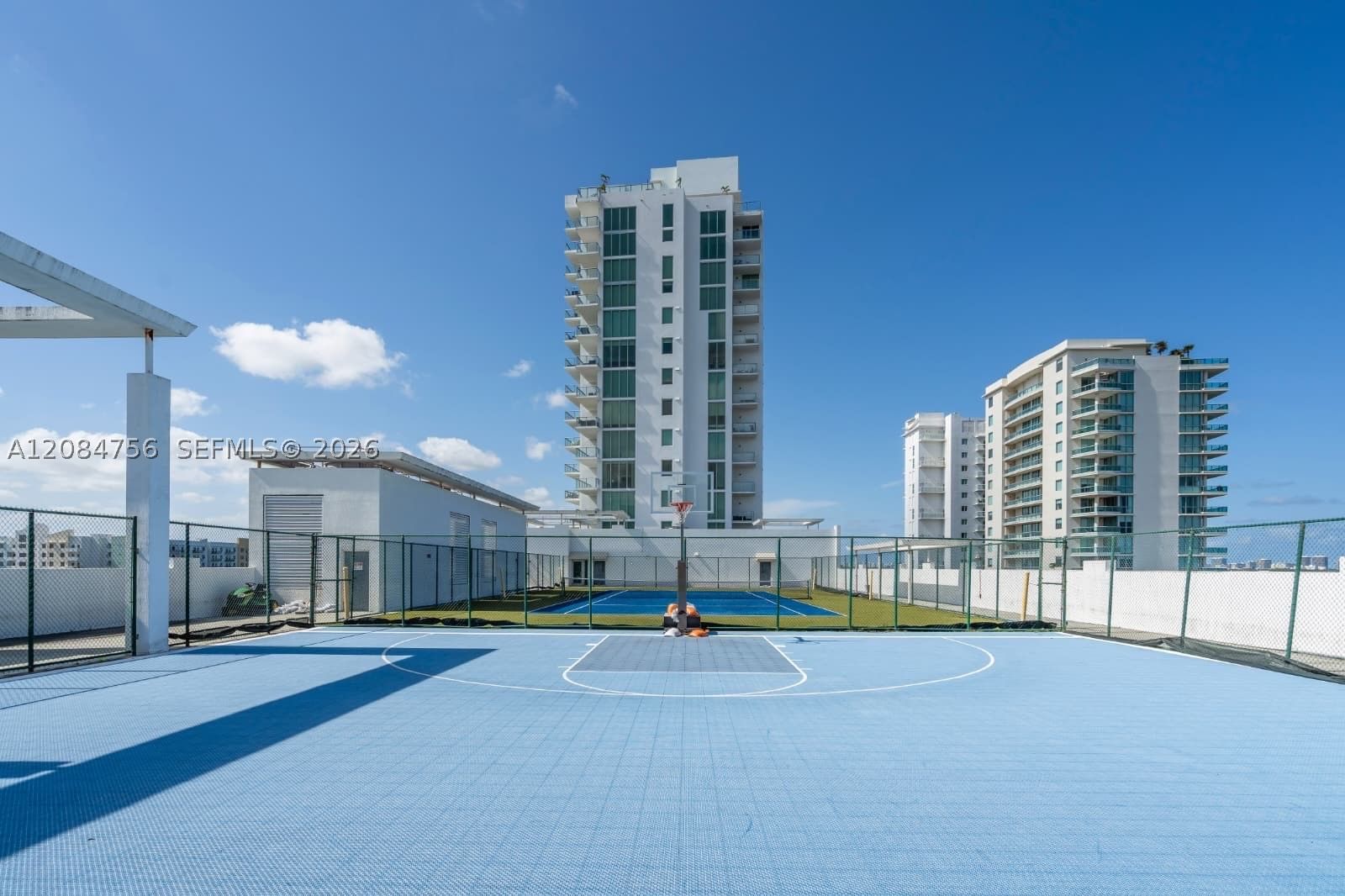 Real estate property located at 7928 East Dr #604, Miami-dade, Eloquence On The Bay Cond, North Bay Village, FL