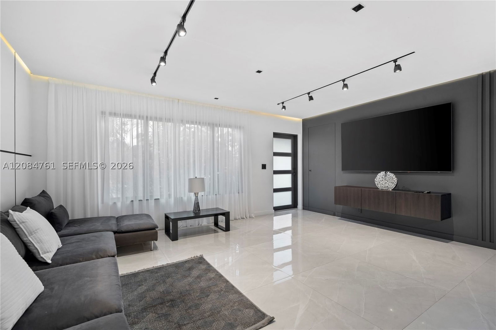 Real estate property located at 1101 14th Ave, Broward, Country Club Homes, Hollywood, FL