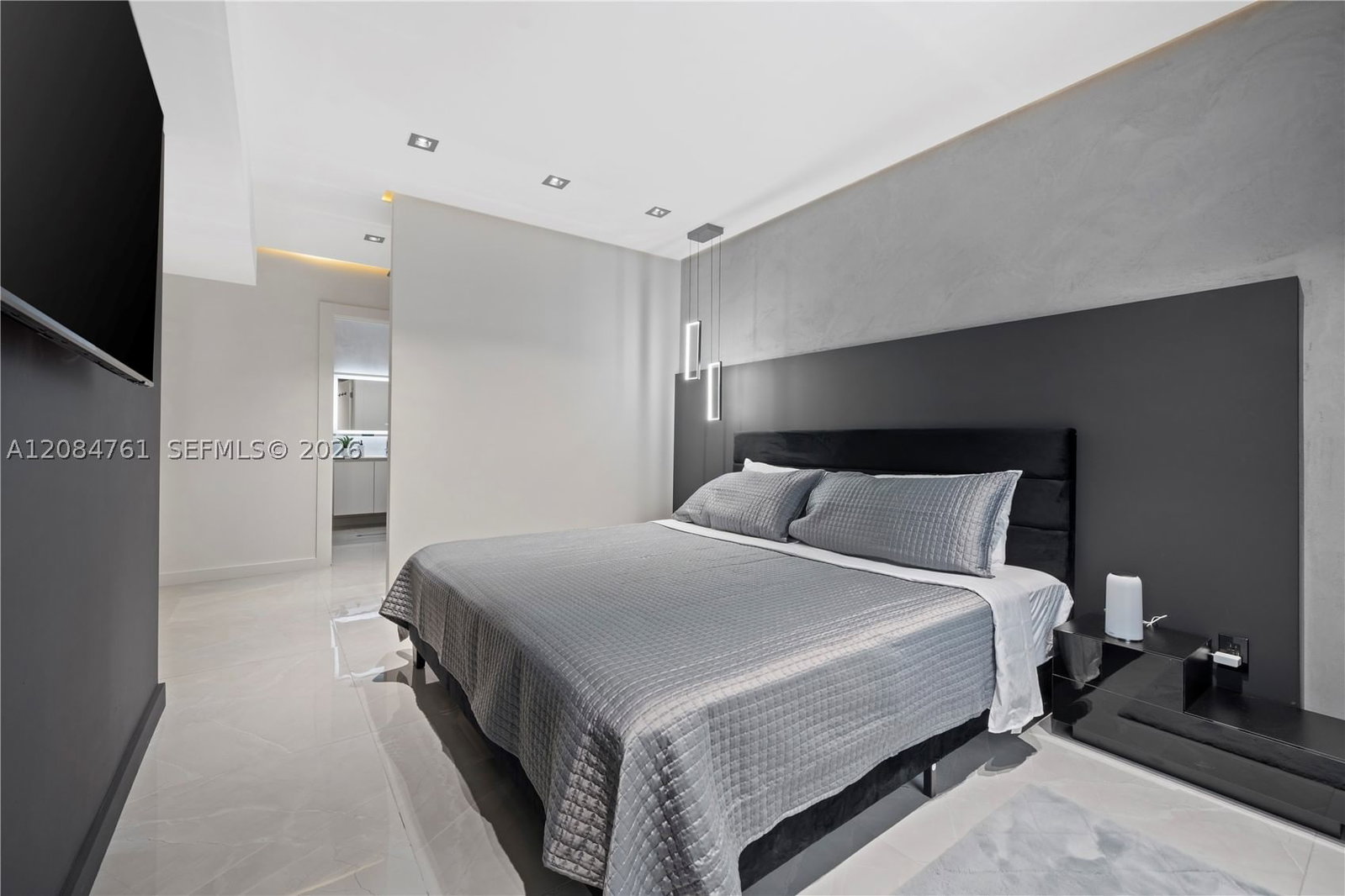 Real estate property located at 1101 14th Ave, Broward, Country Club Homes, Hollywood, FL
