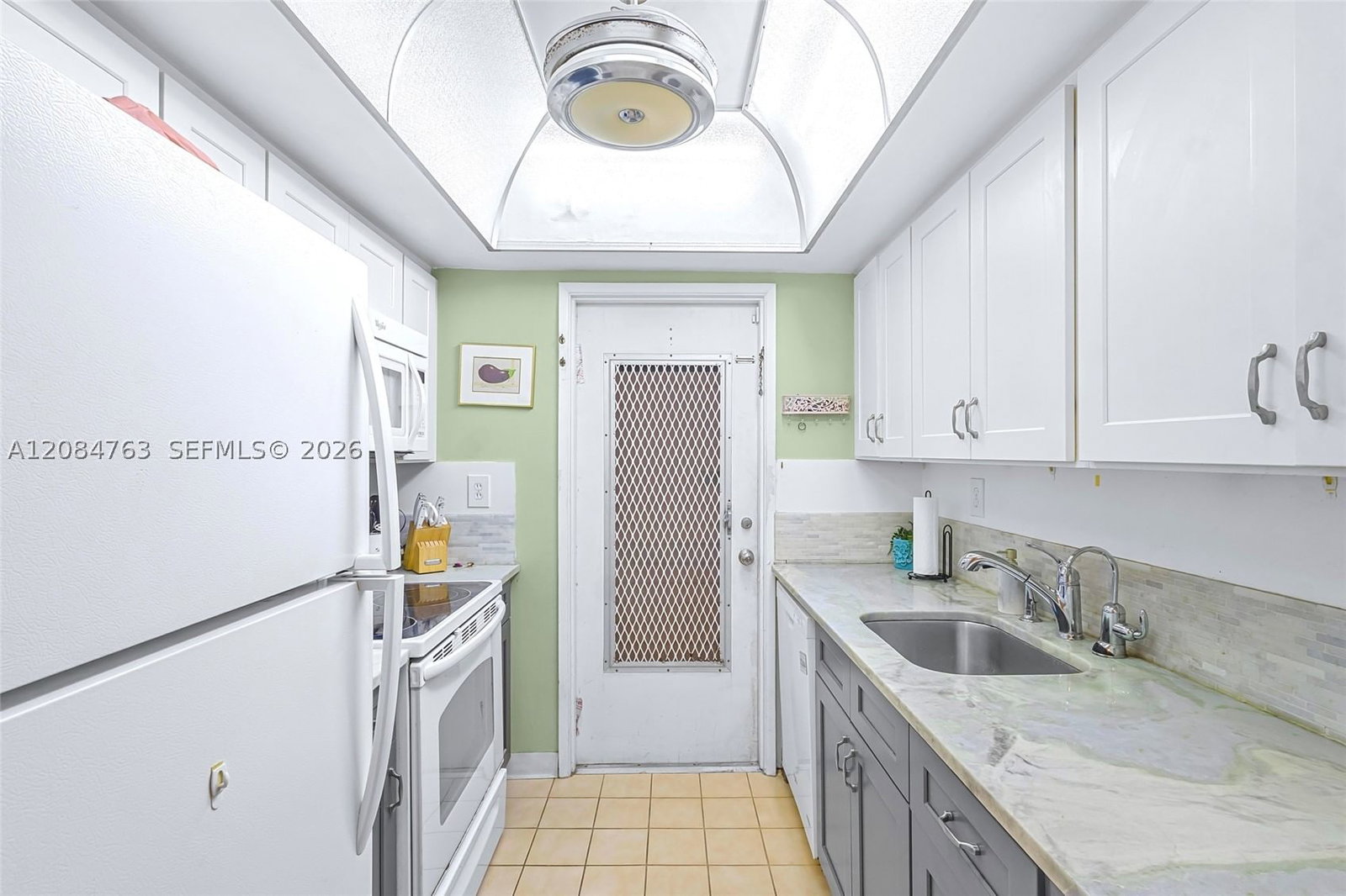 Real estate property located at 600 Pine Dr #104, Broward, Garden Isles Apartments 1, Pompano Beach, FL