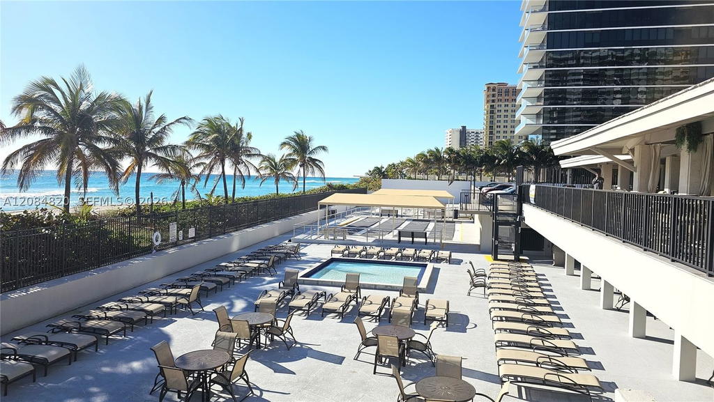 Real estate property located at 1985 Ocean Dr #10N, Broward, Hemispheres Condo, Hallandale Beach, FL