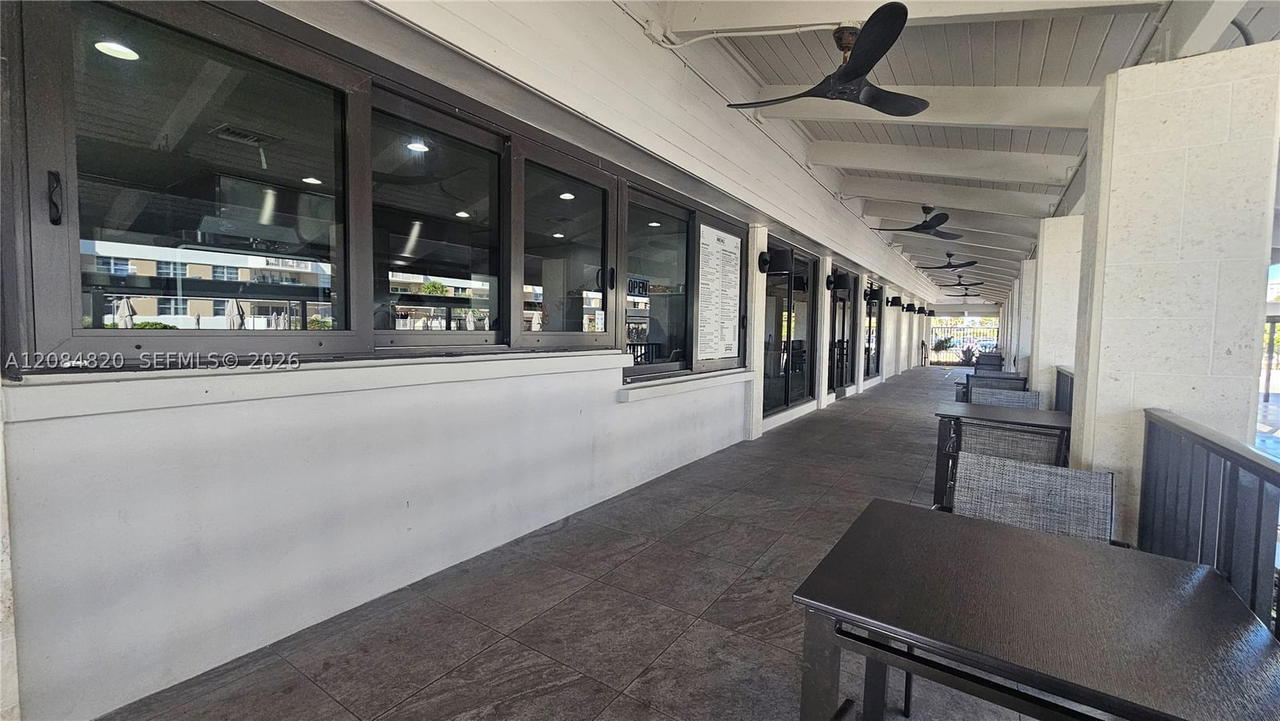 Real estate property located at 1985 Ocean Dr #10N, Broward, Hemispheres Condo, Hallandale Beach, FL