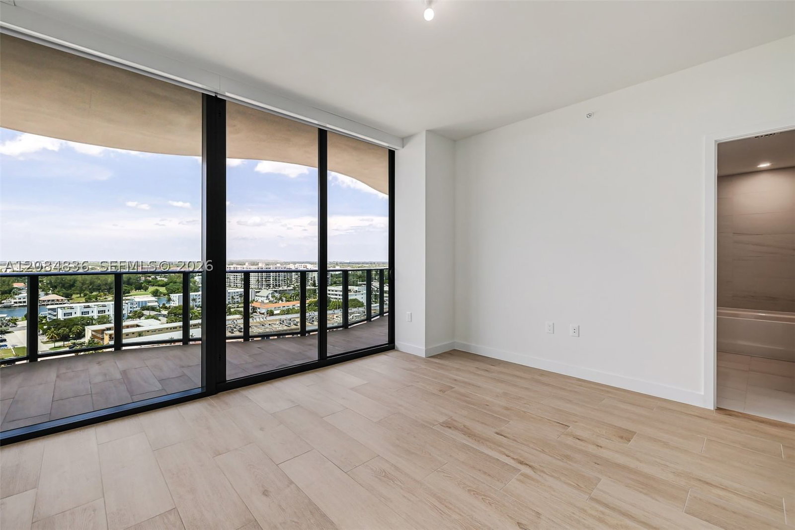 Real estate property located at 900 Ocean Blvd #1506, Broward, Casamar, Pompano Beach, FL