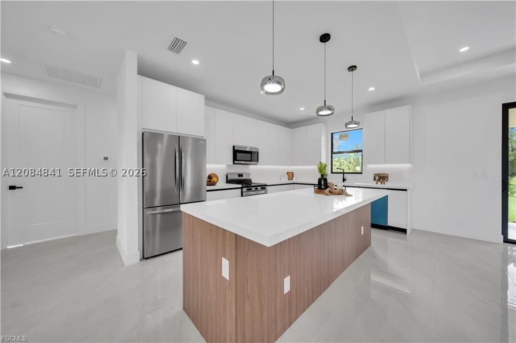 Real estate property located at 2719 33RD ST W, Lee, Lehigh Acres, Lehigh Acres, FL
