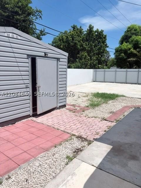 Real estate property located at 3611 40th St, Broward, Lake Forest Sec 3, West Park, FL