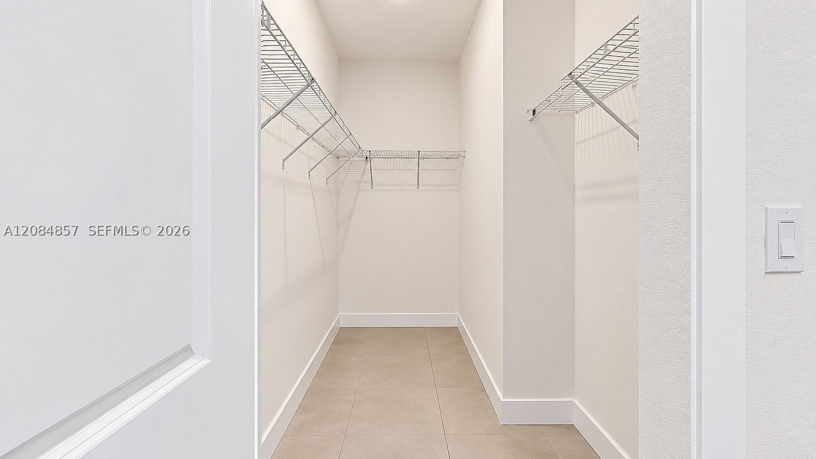 Real estate property located at 15811 136th Ter, Miami-dade, Century Gardens South, Miami, FL