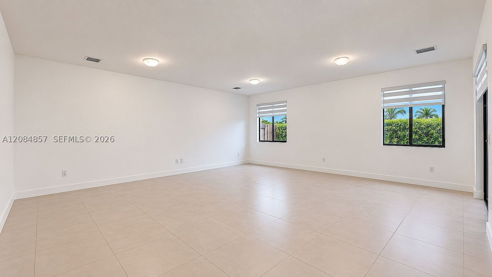 Real estate property located at 15811 136th Ter, Miami-dade, Century Gardens South, Miami, FL