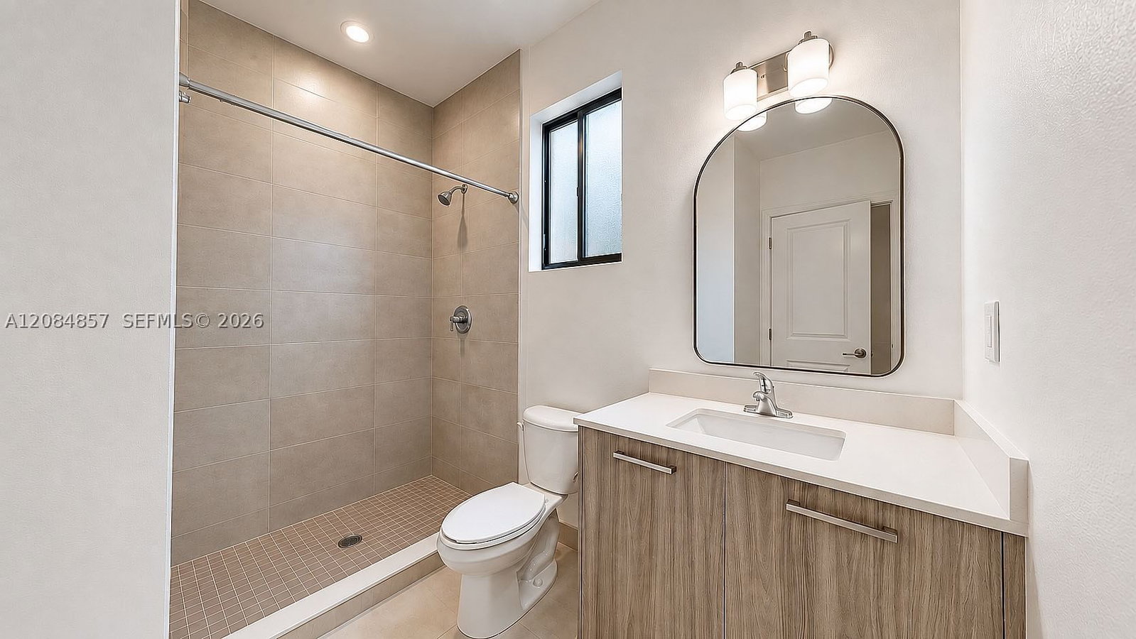 Real estate property located at 15811 136th Ter, Miami-dade, Century Gardens South, Miami, FL