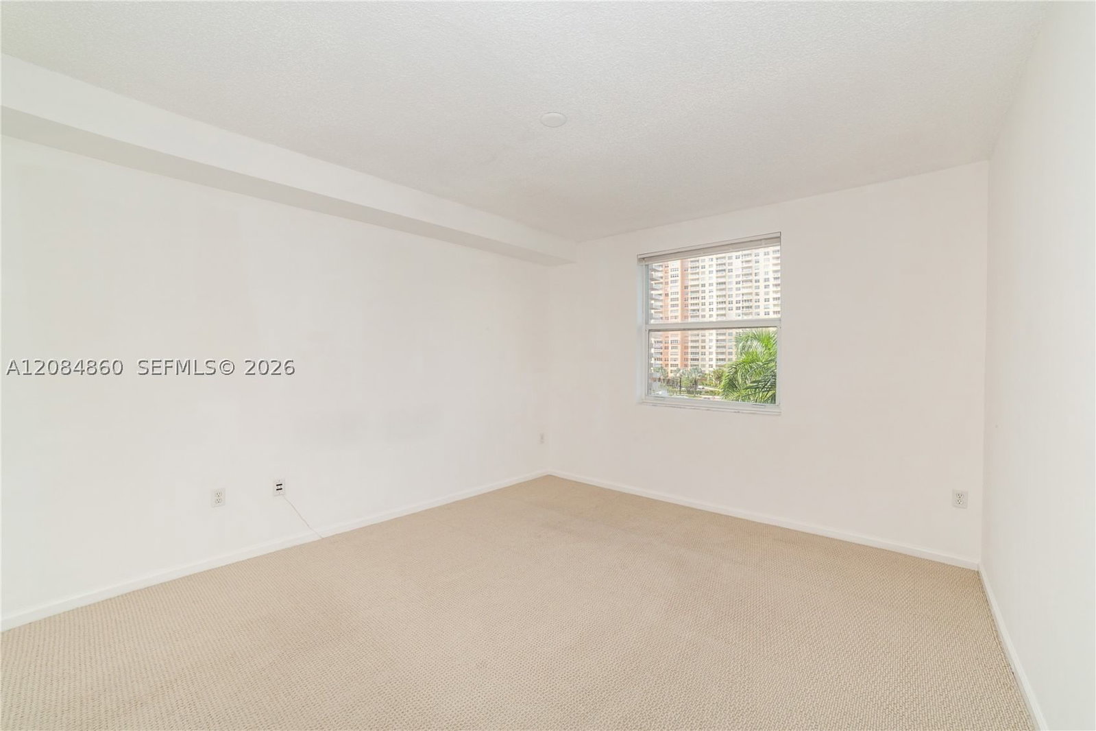 Real estate property located at 17150 Bay Rd #2512, Miami-dade, Porto Bellagio Condo, Sunny Isles Beach, FL