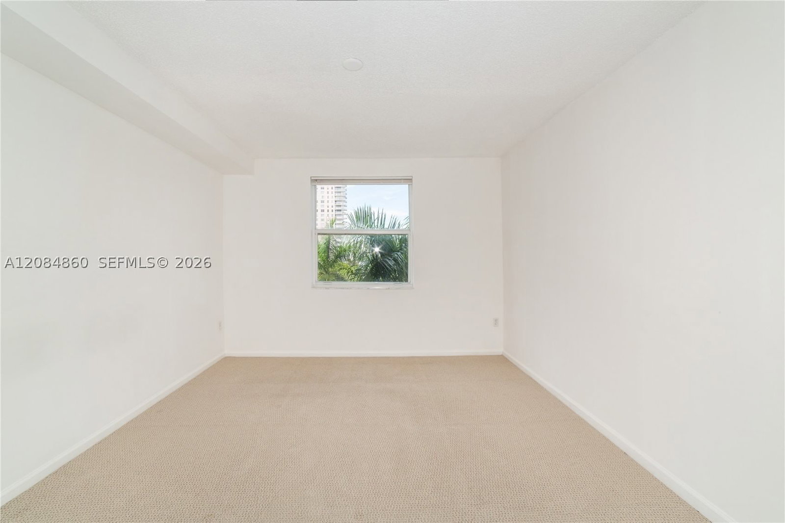 Real estate property located at 17150 Bay Rd #2512, Miami-dade, Porto Bellagio Condo, Sunny Isles Beach, FL