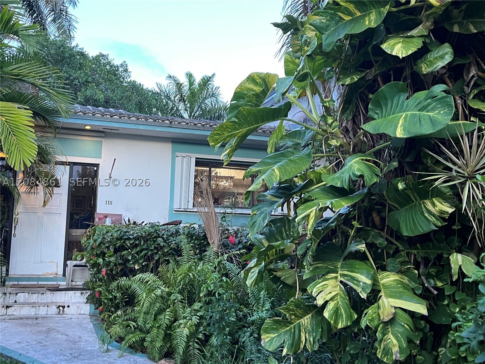 Real estate property located at 7711 Center Bay Dr, Miami-dade, North Bay Island, North Bay Village, FL