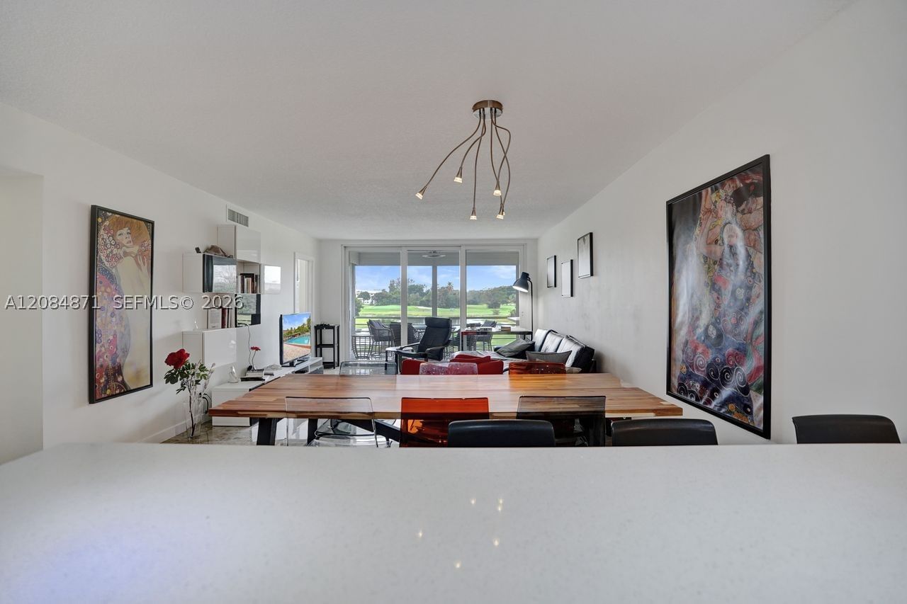 Real estate property located at 2681 Course Dr #204, Broward, No 22 Palm-aire Country C, Pompano Beach, FL