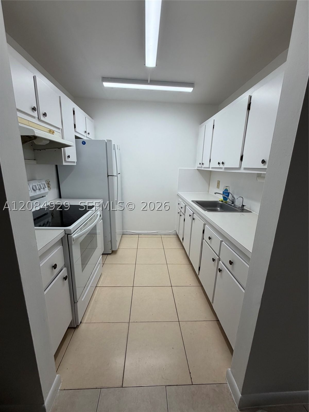 Real estate property located at 13350 1st St #107P, Broward, New Hampton At Century Vi, Pembroke Pines, FL