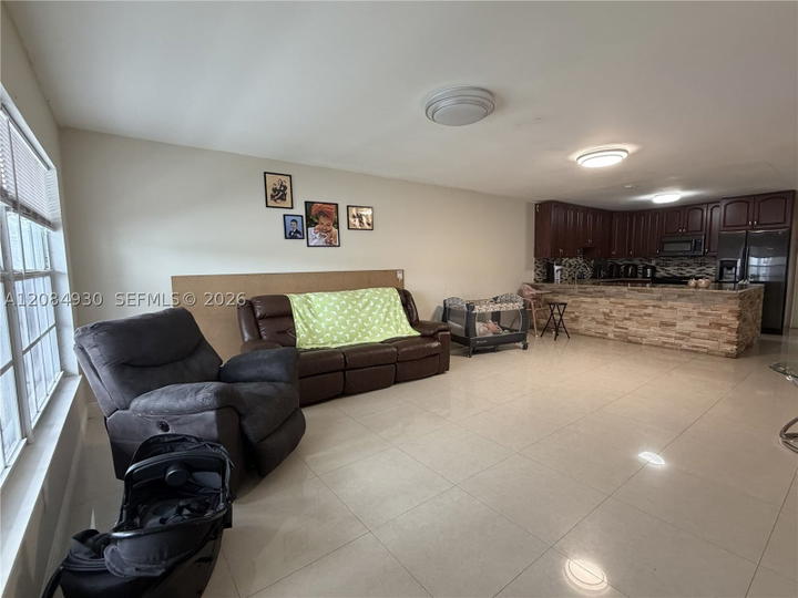 Real estate property located at 4435 185th St, Miami-dade, Kings Gardens Sec Three, Miami Gardens, FL
