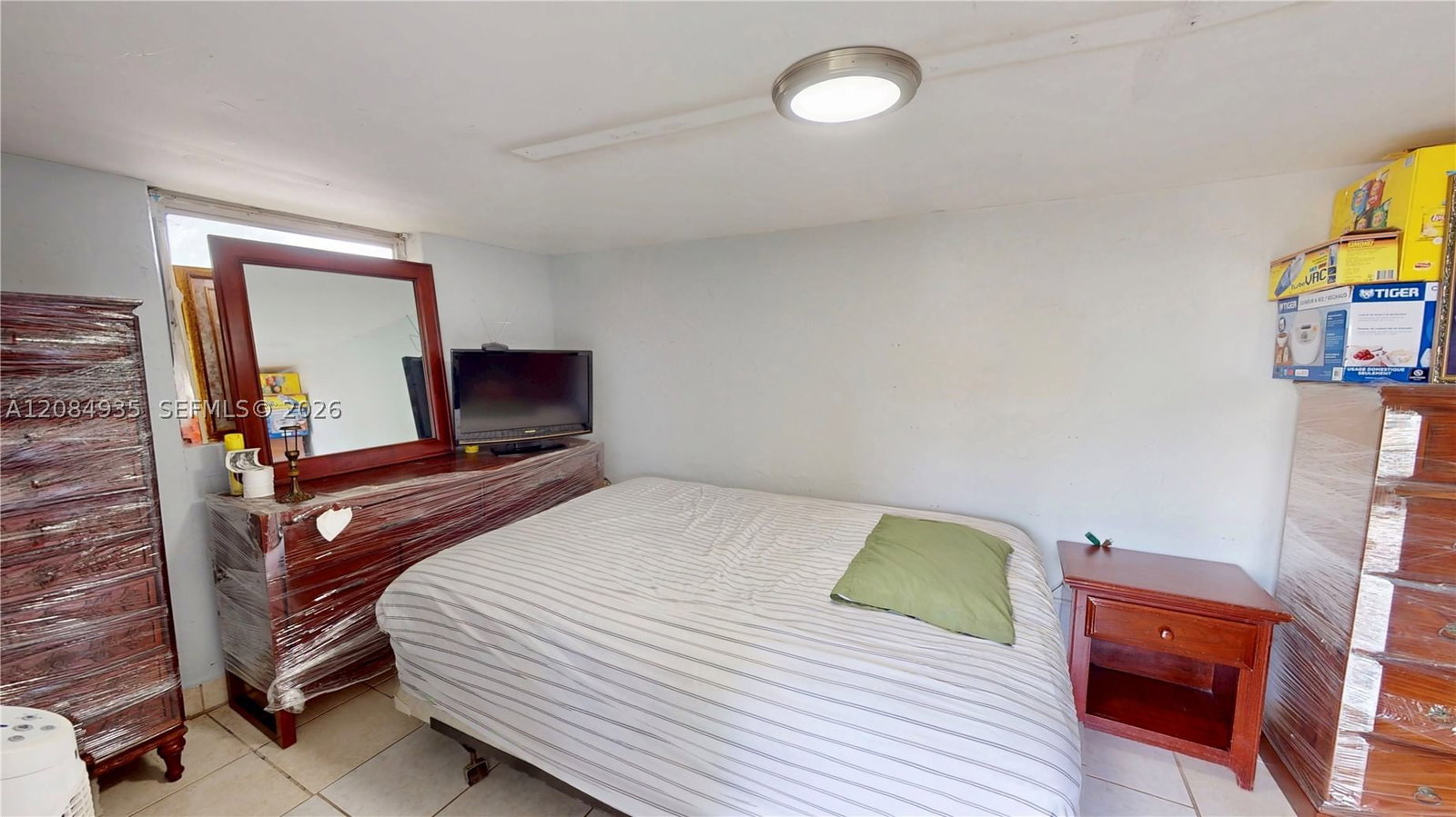 Real estate property located at 9940 48th St, Miami-dade, Tropical Estates 1st Addn, Miami, FL