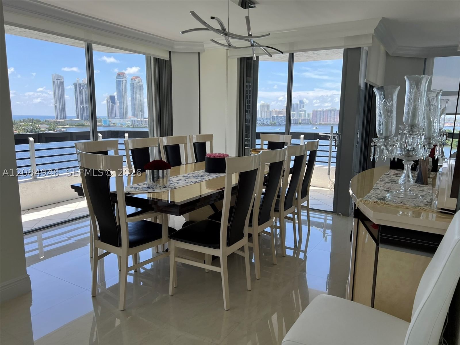 Real estate property located at 3530 Mystic Pointe Dr #1215, Miami-dade, Mystic Pointe Tower 500 C, Aventura, FL
