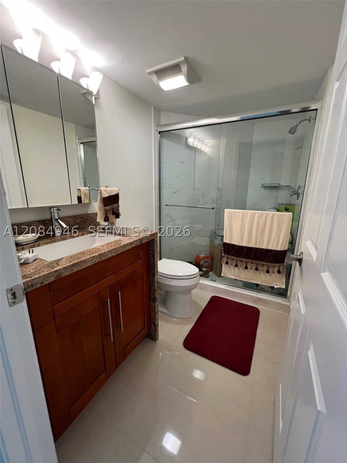 Real estate property located at 3530 Mystic Pointe Dr #1215, Miami-dade, Mystic Pointe Tower 500 C, Aventura, FL