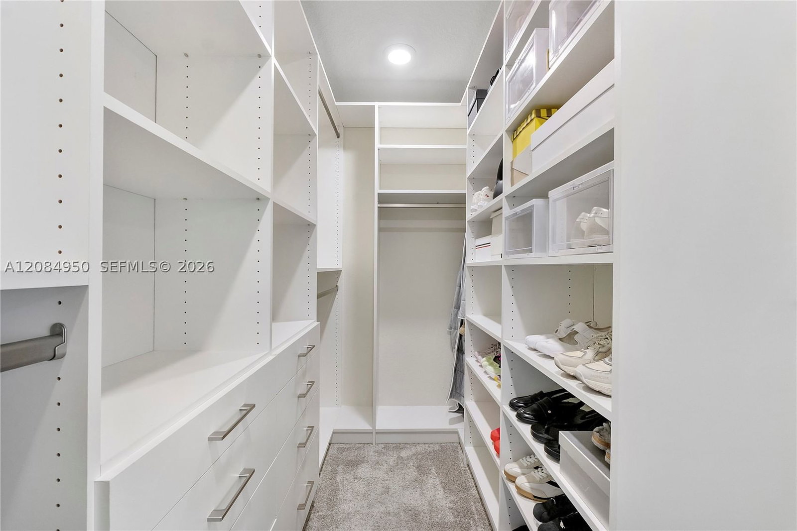 Real estate property located at 2905 Olivia Ave, Broward, Somerset Plaza, Lauderdale Lakes, FL