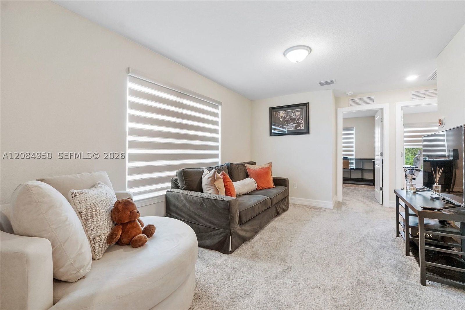 Real estate property located at 2905 Olivia Ave, Broward, Somerset Plaza, Lauderdale Lakes, FL