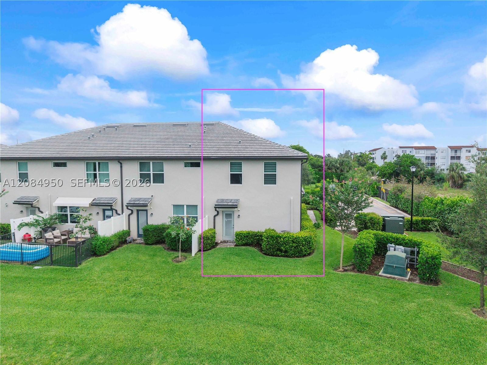 Real estate property located at 2905 Olivia Ave, Broward, Somerset Plaza, Lauderdale Lakes, FL