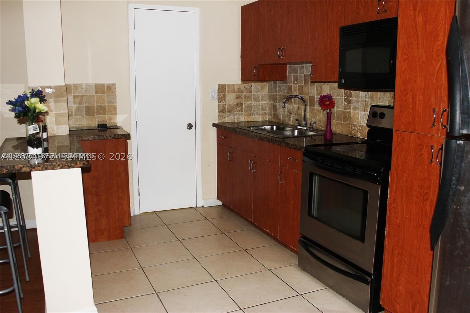 Real estate property located at 7920 Harding Ave #3, Miami-dade, The Dove Condo, Miami Beach, FL