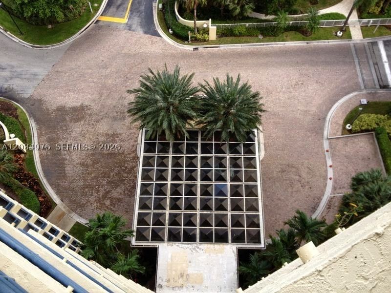 Real estate property located at 3300 191st St #1710, Miami-dade, Parc Central Aventura Sou, Aventura, FL
