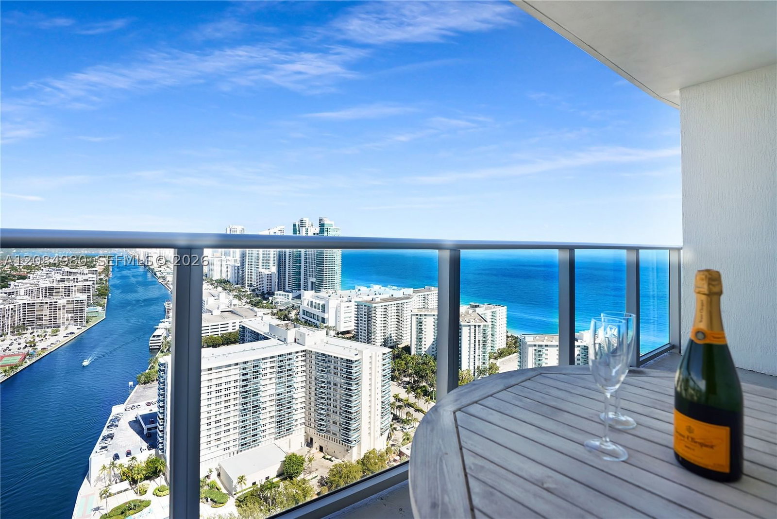 Real estate property located at 4010 Ocean Dr R3302, Broward, 4010 South Ocean Condo, Hollywood, FL