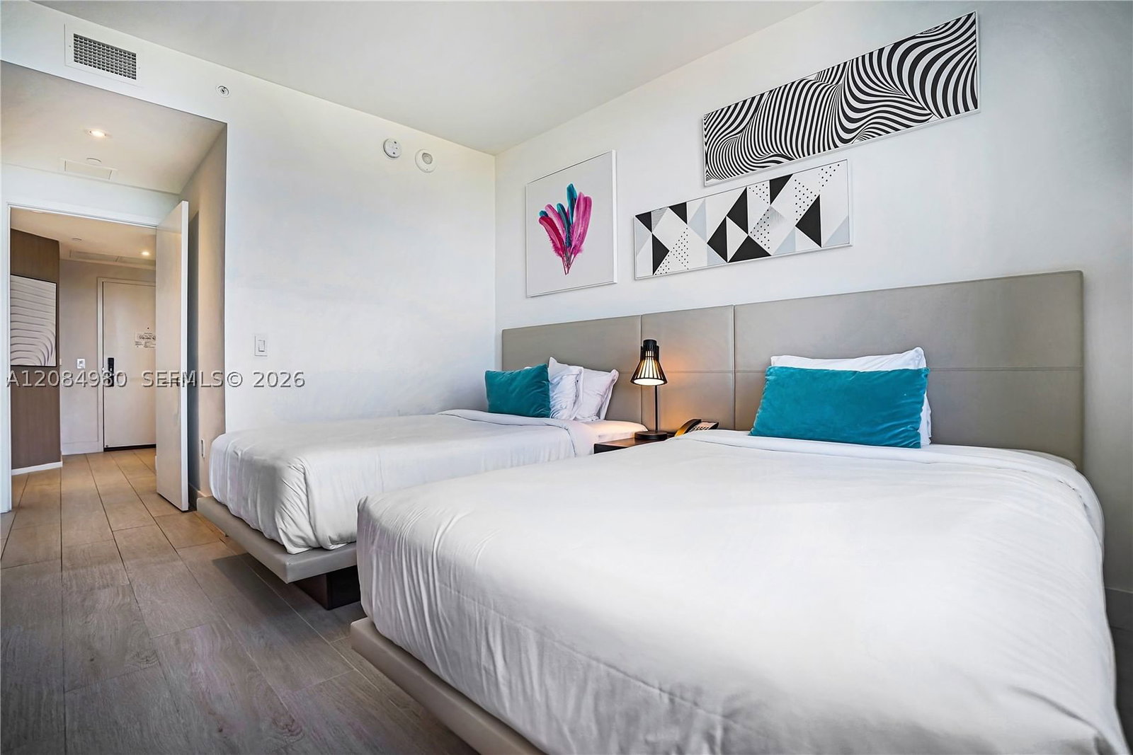 Real estate property located at 4010 Ocean Dr R3302, Broward, 4010 South Ocean Condo, Hollywood, FL