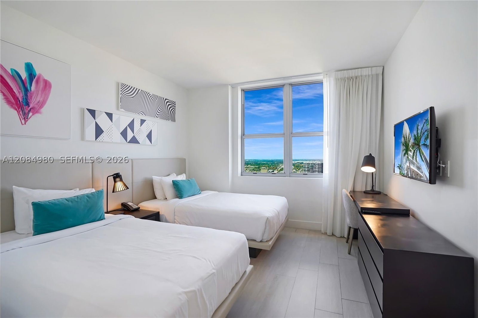 Real estate property located at 4010 Ocean Dr R3302, Broward, 4010 South Ocean Condo, Hollywood, FL
