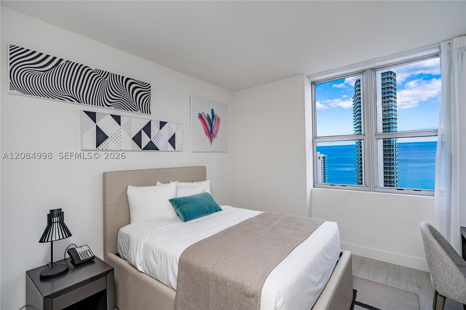 Real estate property located at 4010 Ocean Dr R1609, Broward, 4010 South Ocean Condo, Hollywood, FL